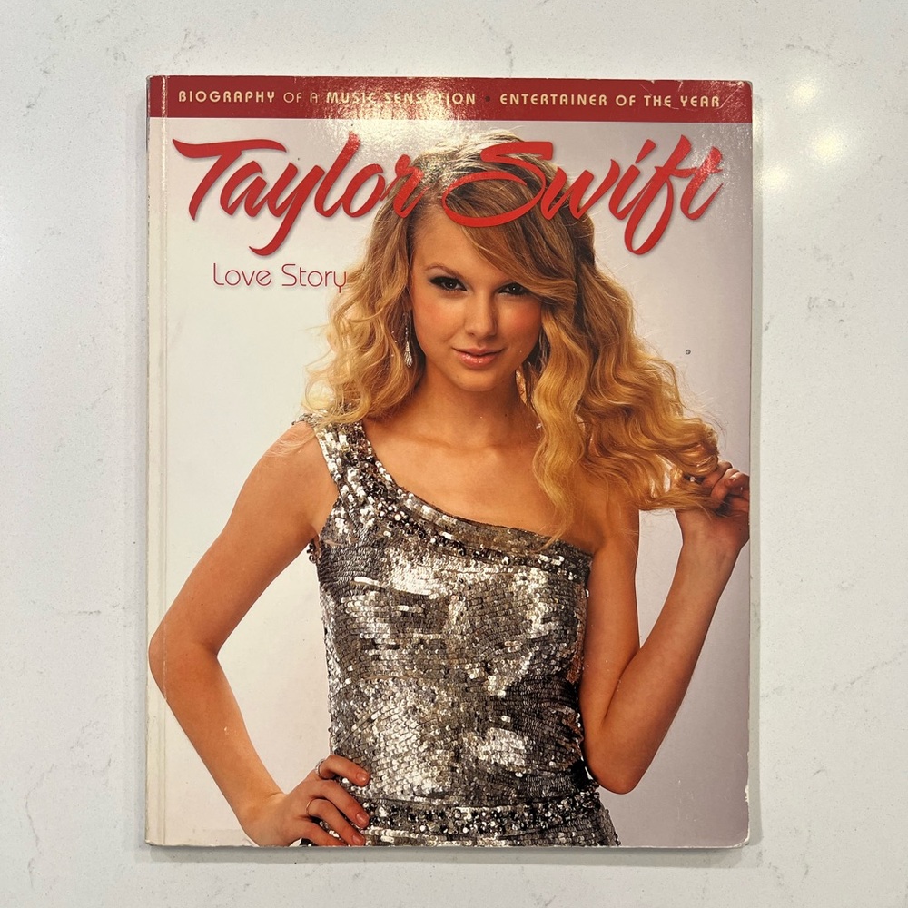 Taylor Swift biography